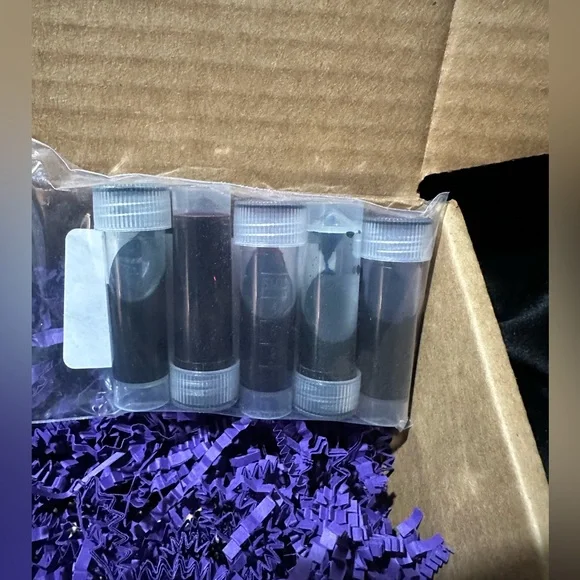 Kakuno Fountain Pen by Pilot. New Has Never Been Opened. Comes with 5 LAMY Inks - Picture 6 of 6